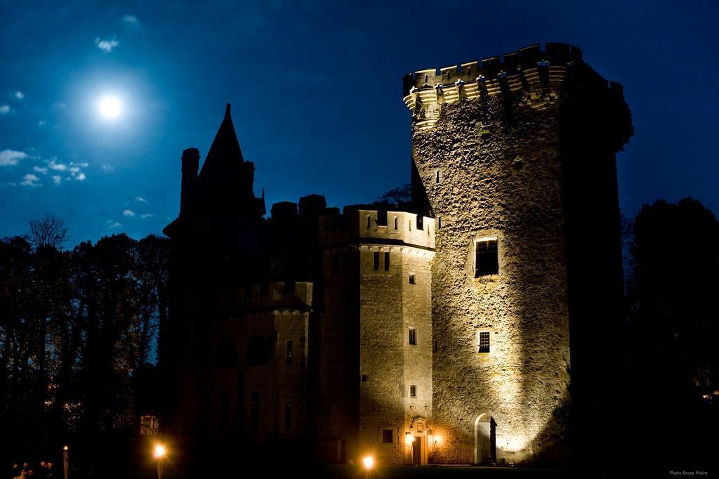 Chateau De Saint Loup Eksteriør bilde